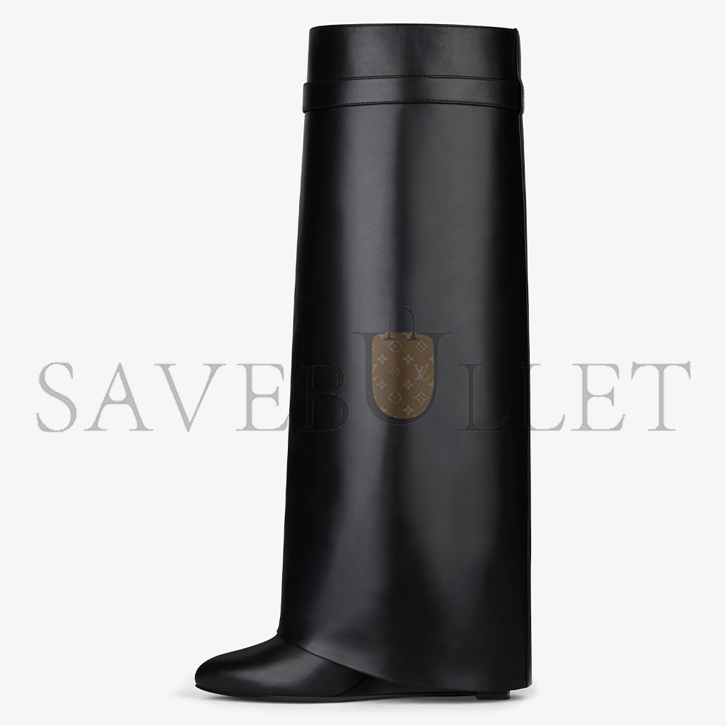 GIVENCHY SHARK LOCK BOOTS IN LEATHER BE702NE1NG-001